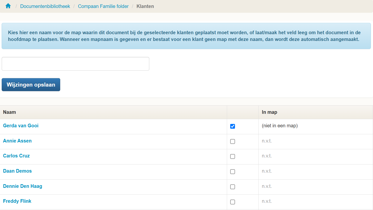 klanten bij een document.png
